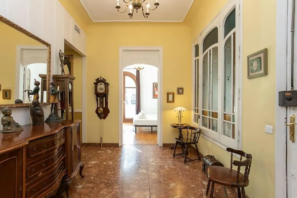 Canela Homes Barcelona Classic